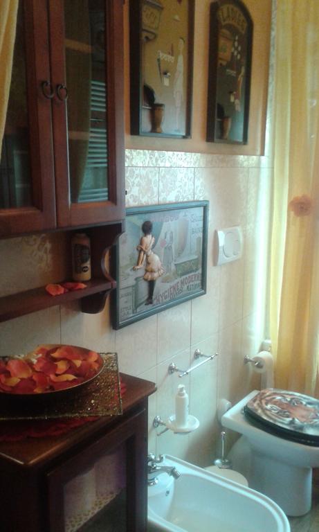 Romantic & Artistic Apartment Milano Værelse billede
